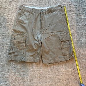 #1217 Levi’s Cargo Shorts